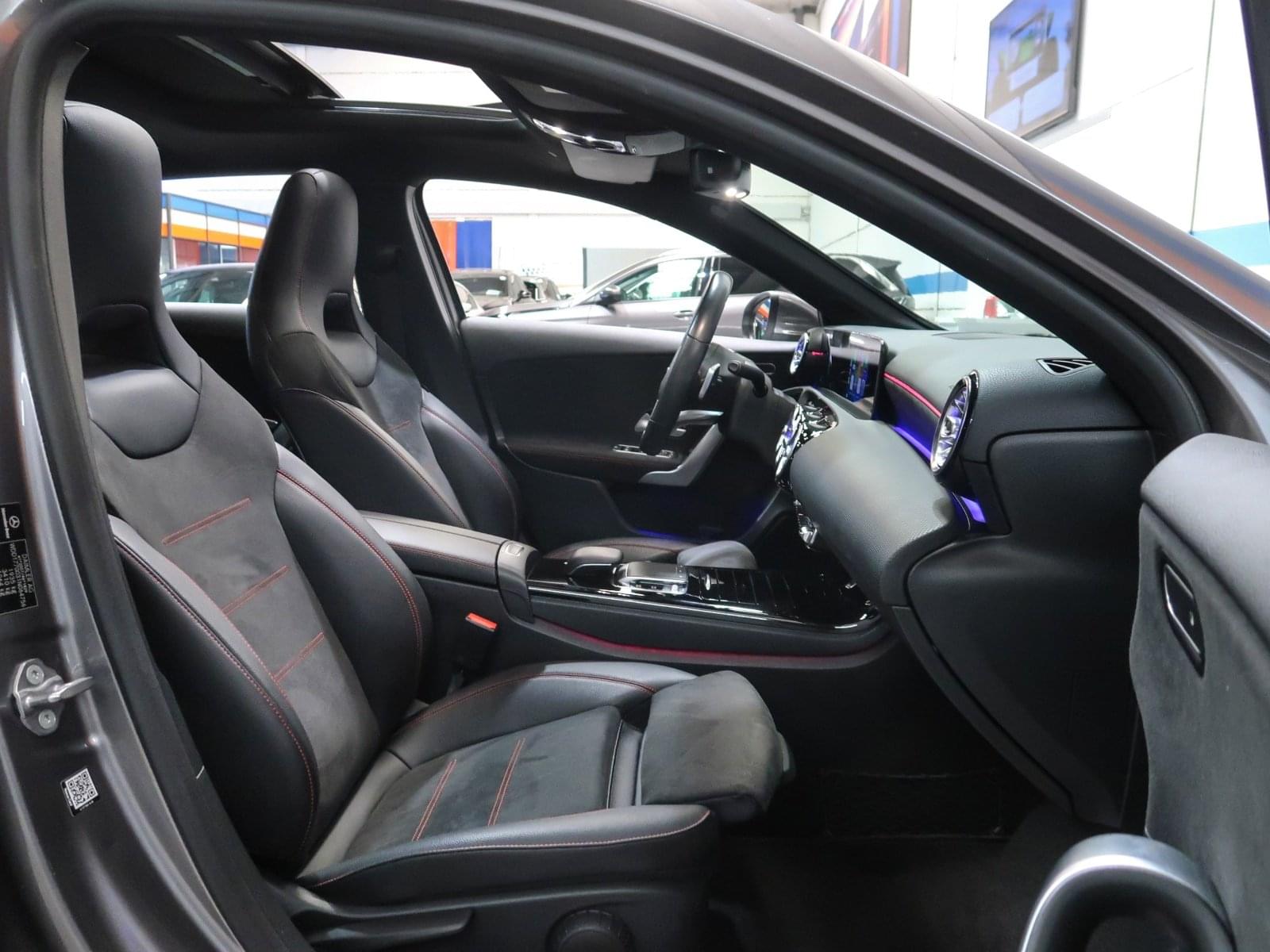 MERCEDES-BENZ CLASE A 180D AMG LINE 116CV 27 