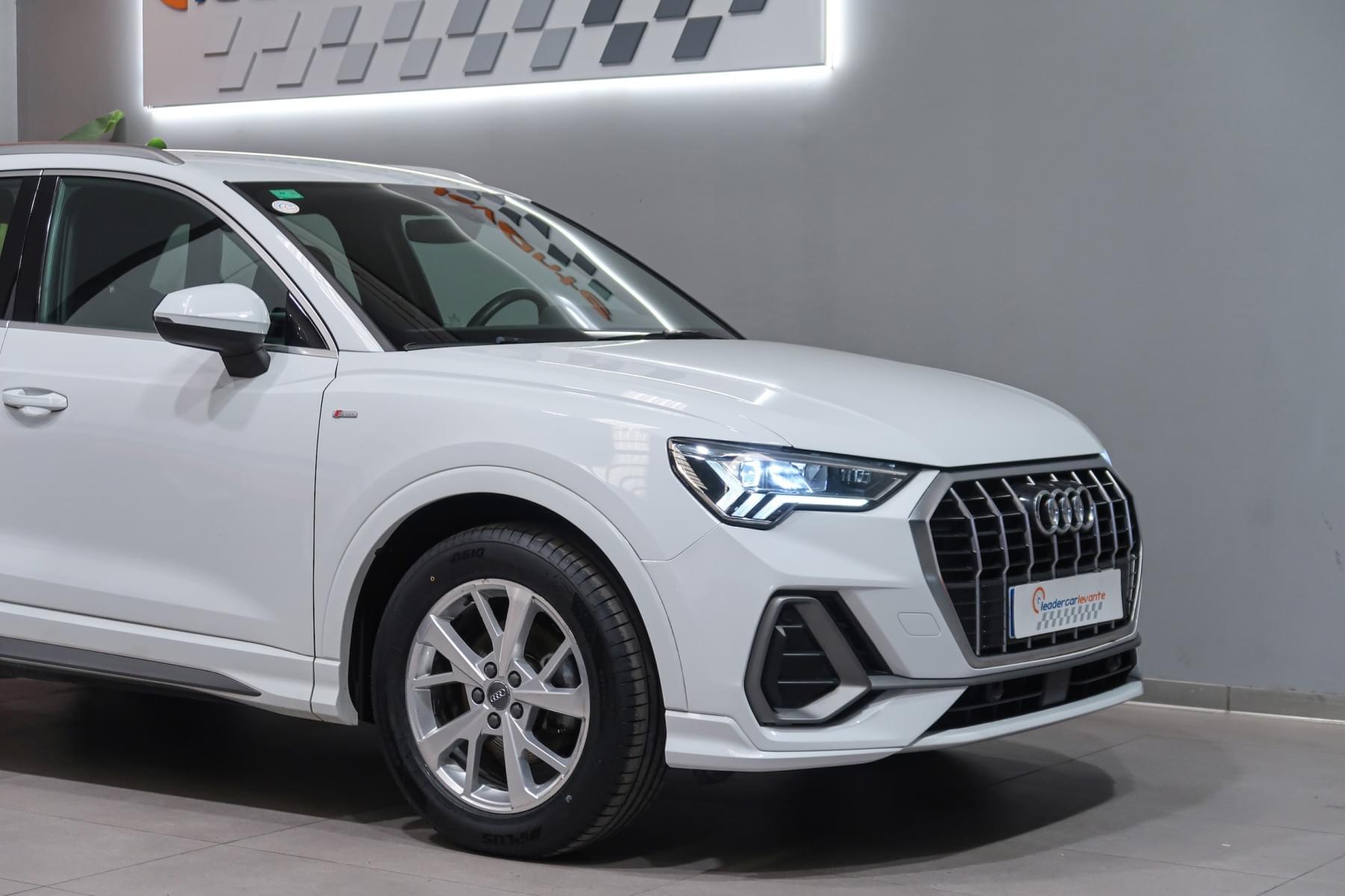 AUDI Q3 S LINE 35 TDI 150CV AUTO 9 