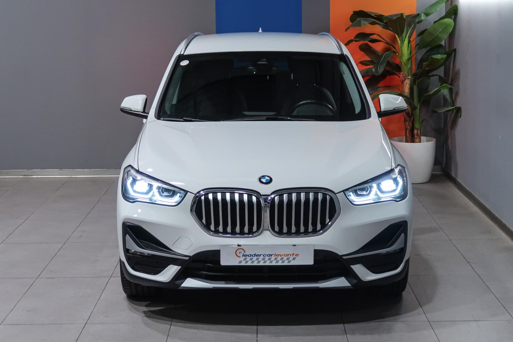 BMW X1 SDRIVE18D XLINE 150CV 3 