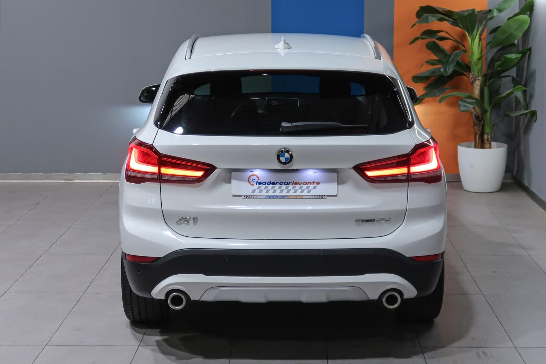 BMW X1 SDRIVE18D XLINE 150CV 11 