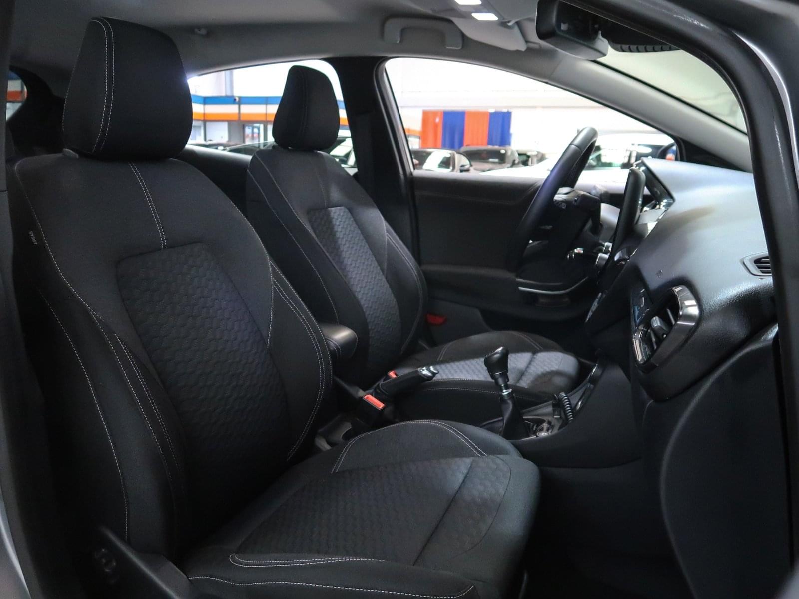 FORD PUMA 1.5 ECOBLUE TITANIUM 120CV 29 