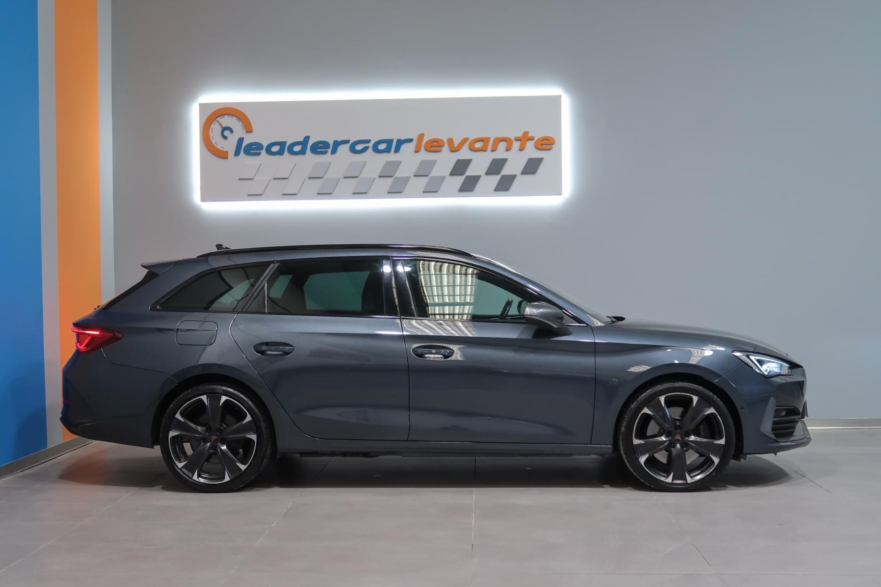 CUPRA LEÓN SP 1.4 E-HYBRID 245CV 5 