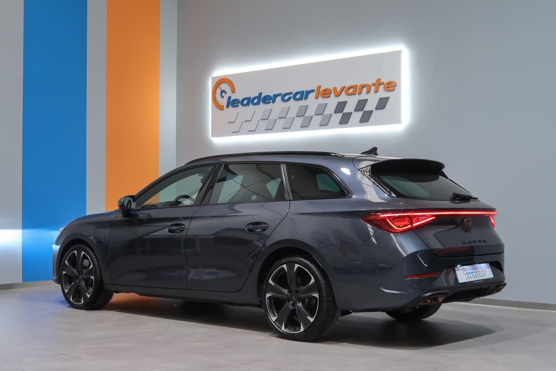 CUPRA LEÓN SP 1.4 E-HYBRID 245CV 12 