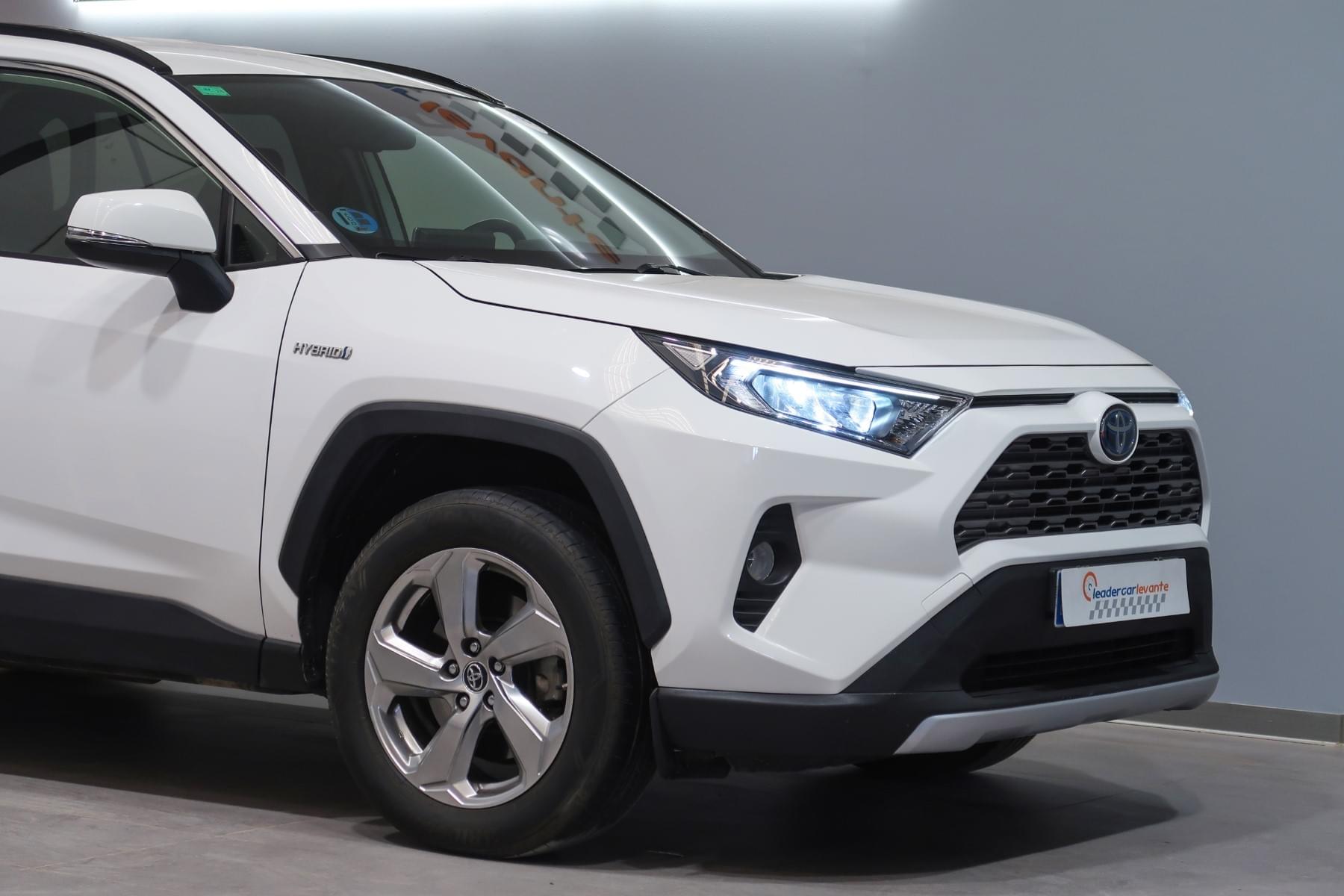 TOYOTA RAV4 2.5I 220H ADVANCE 4WD 8 