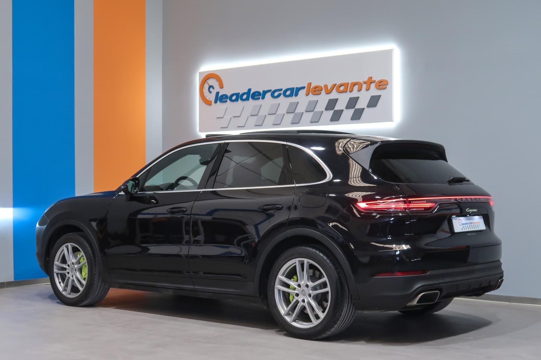 PORSCHE CAYENNE E-HYBRID 462CV 13 