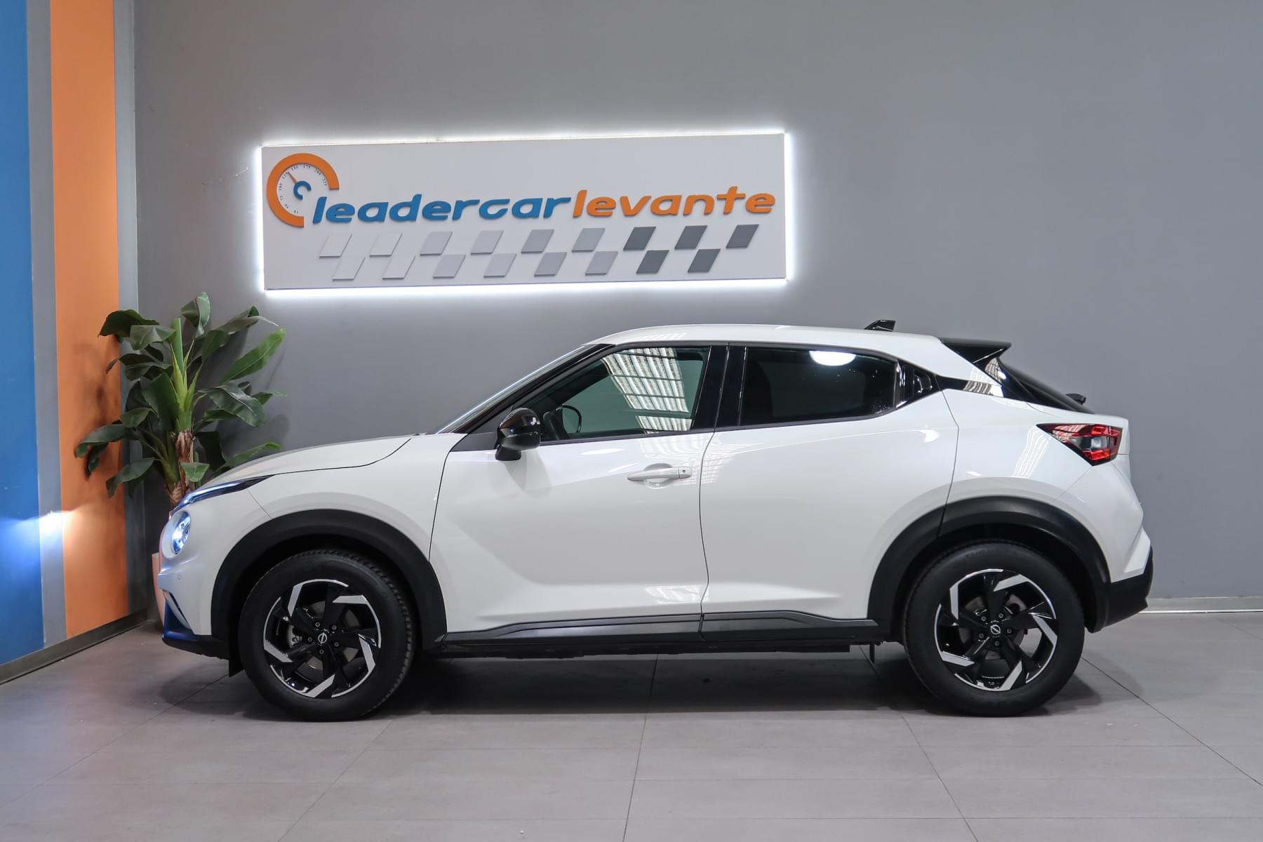 NISSAN JUKE DIG-T 114CV 6M/T N-CONNECTA 10 