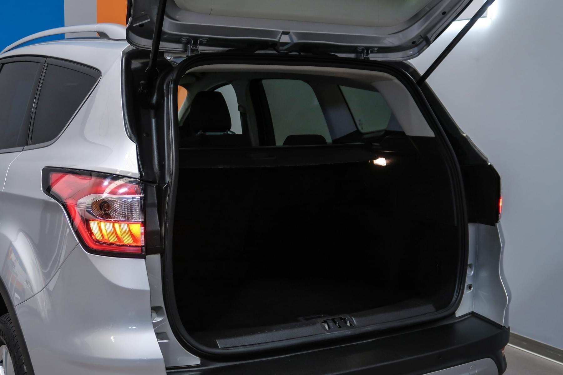 FORD KUGA 1.5 TREND 120CV 4X2 12 
