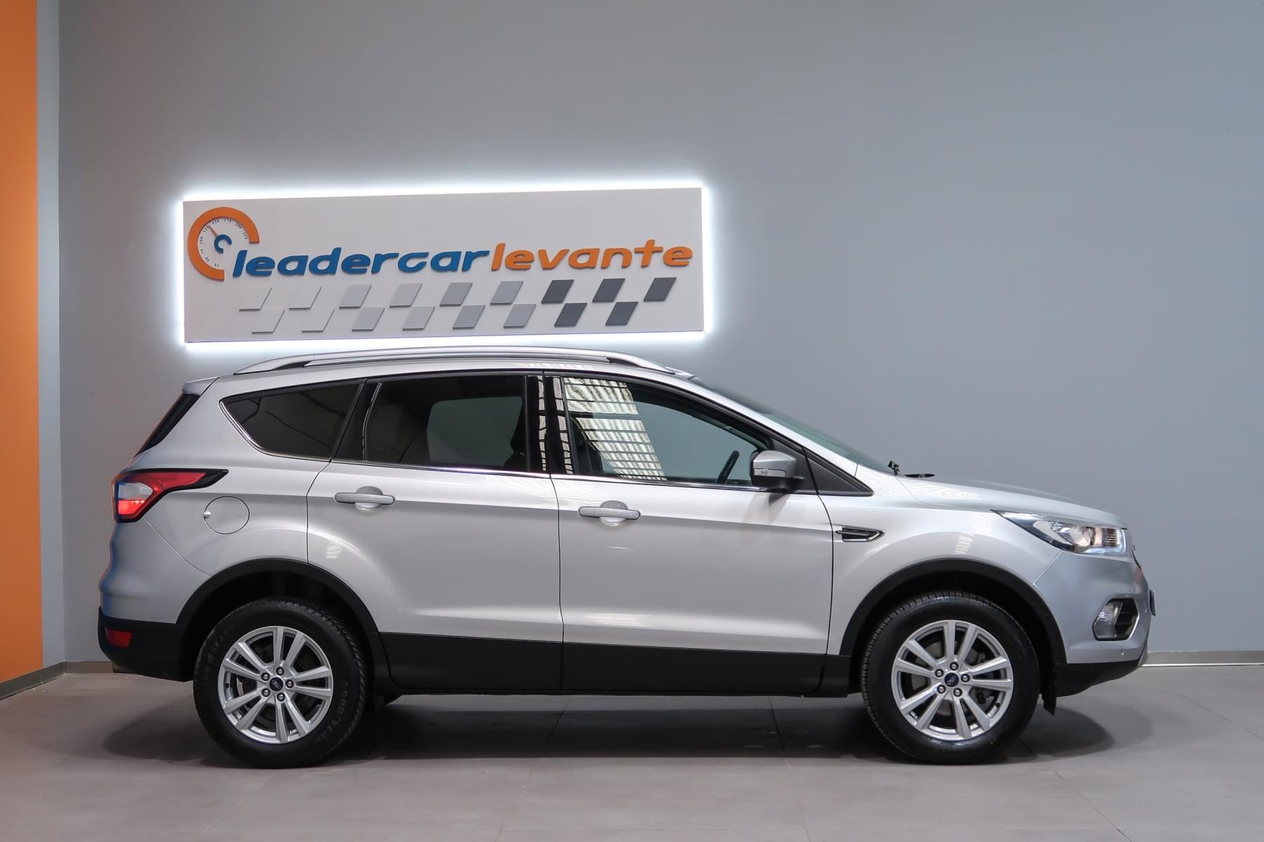 FORD KUGA 1.5 TREND 120CV 4X2 4 