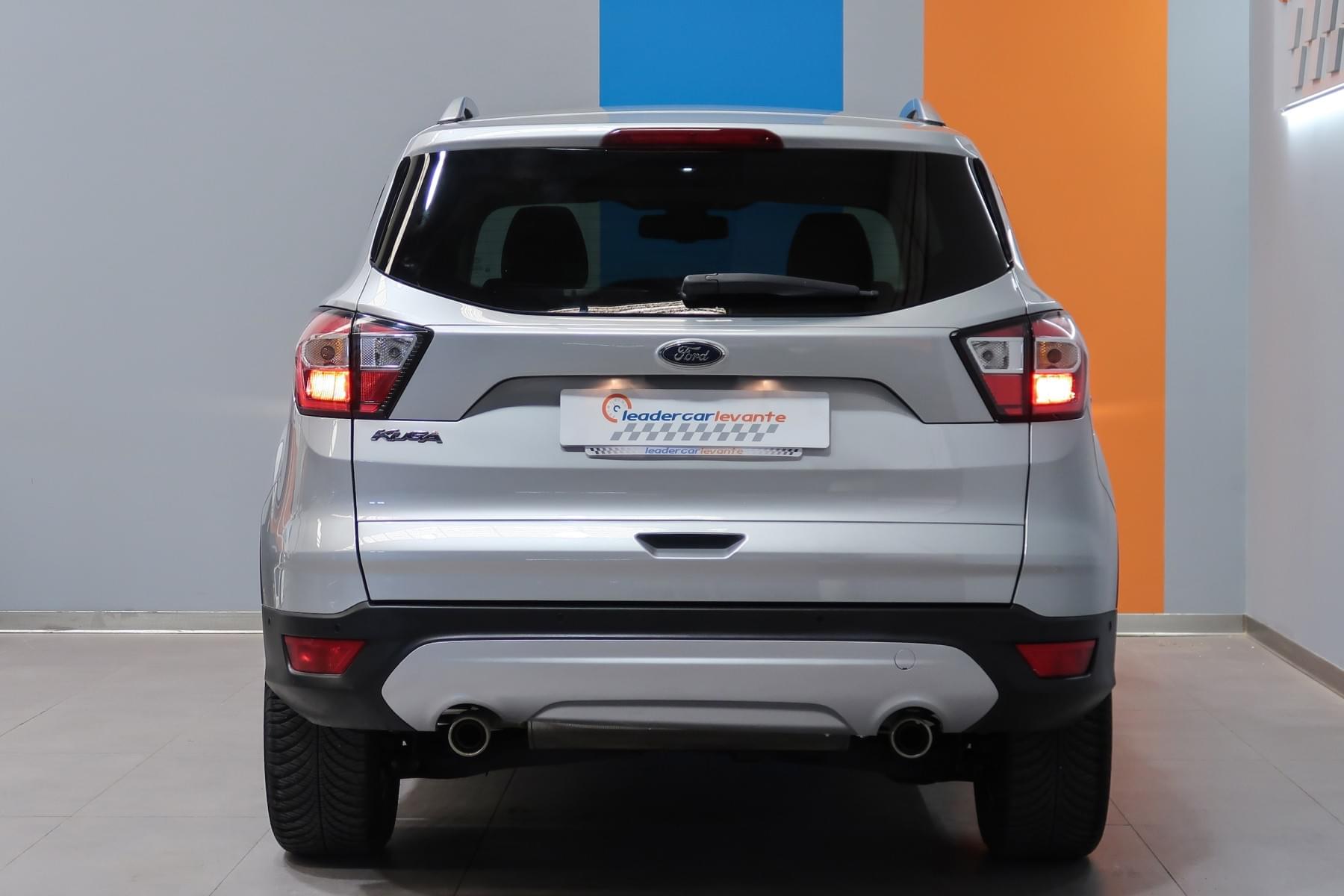 FORD KUGA 1.5 TREND 120CV 4X2 9 