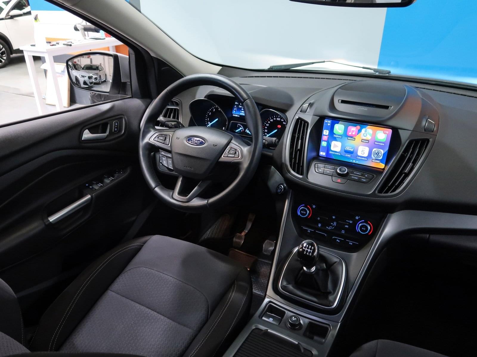 FORD KUGA 1.5 TREND 120CV 4X2 26 