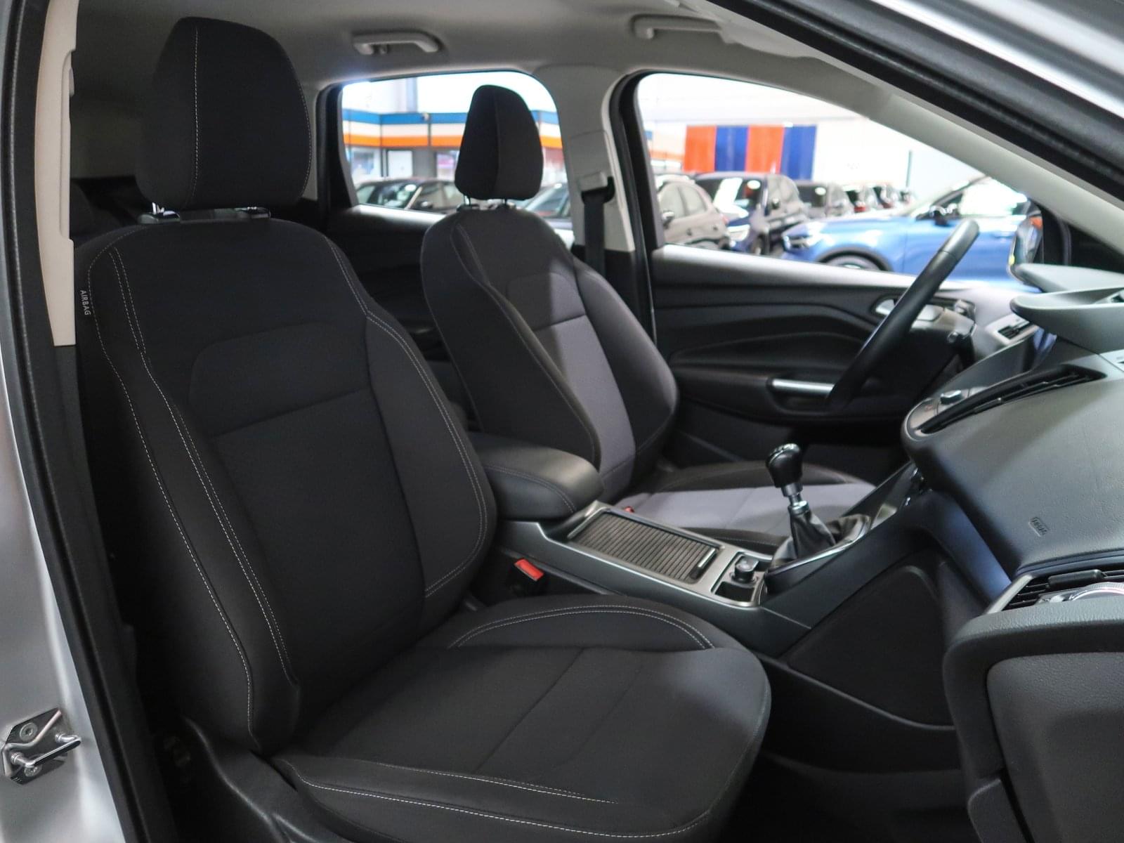 FORD KUGA 1.5 TREND 120CV 4X2 24 