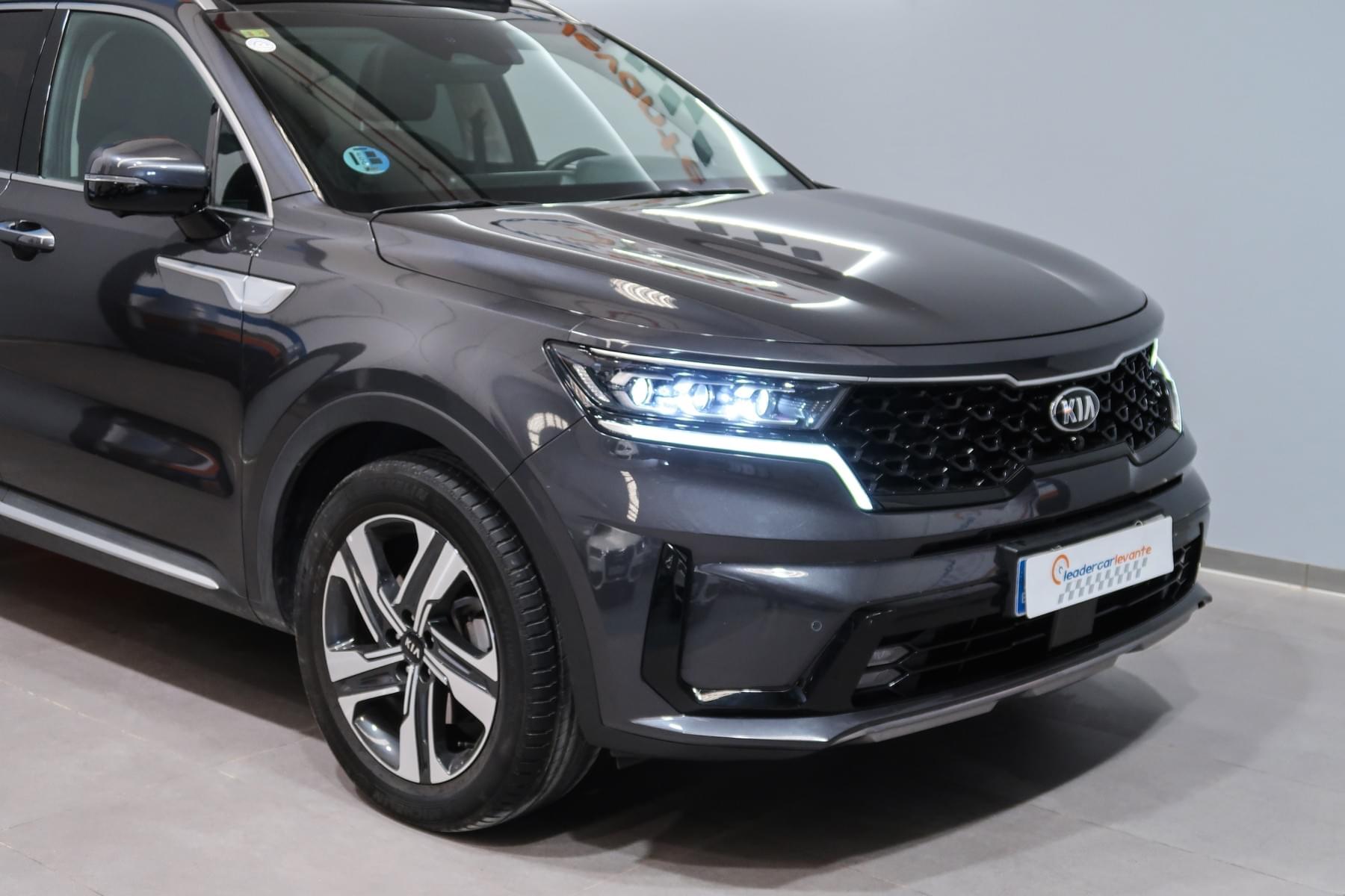 KIA SORENTO 1.6 T-GDI HEV EMOTION 4X2 7PL 230CV 11 