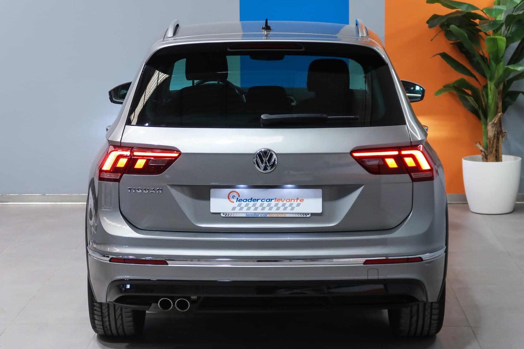 VOLKSWAGEN TIGUAN 2.0 TDI R-LINE BMT DSG 150CV 13 