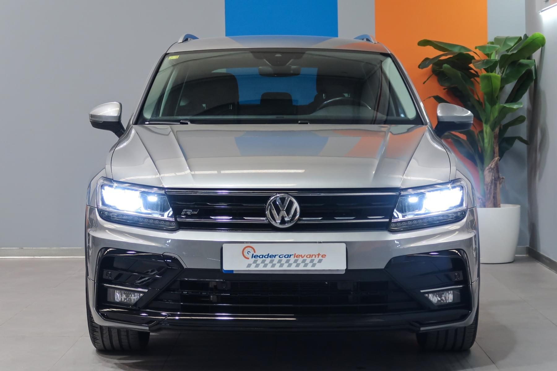 VOLKSWAGEN TIGUAN 2.0 TDI R-LINE BMT DSG 150CV 3 