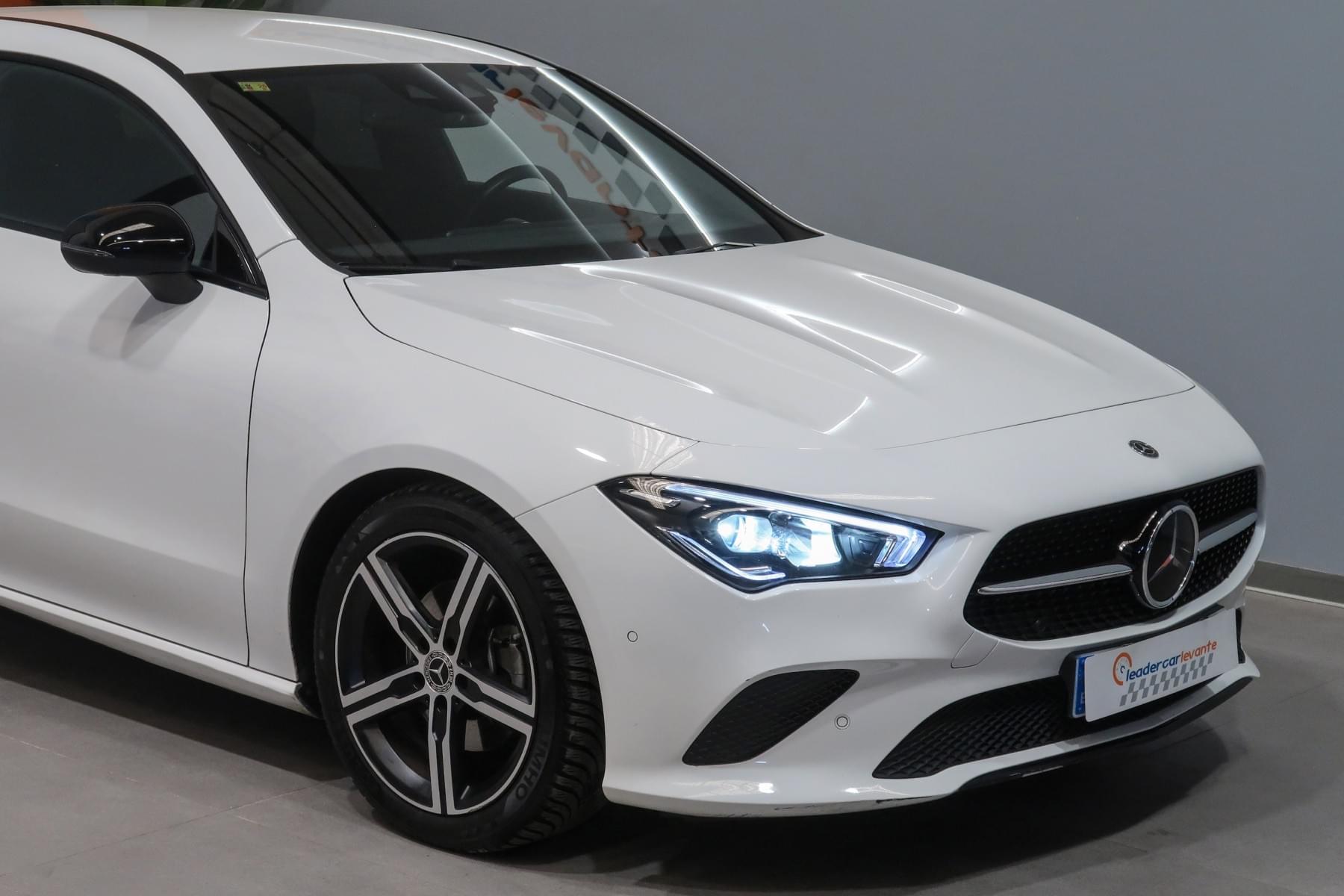 MERCEDES-BENZ CLASE CLA 200 SHOOTING BRAKE 163CV 9 