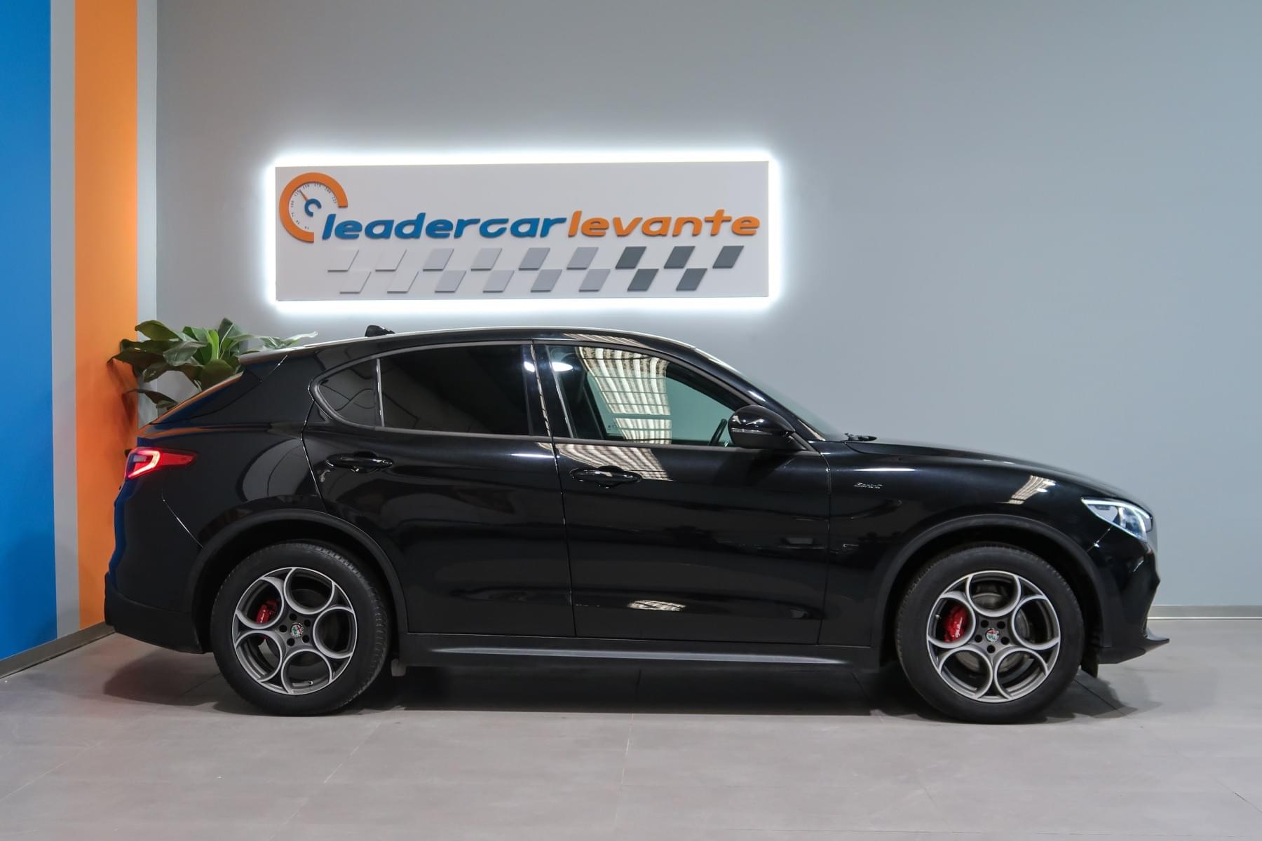 ALFA ROMEO STELVIO 2.0 200 CV SPRINT Q4 5 