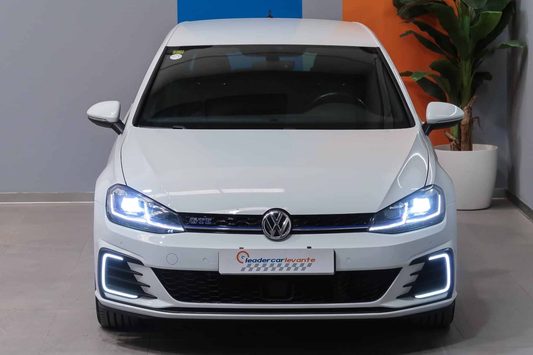 VOLKSWAGEN GOLF GTE 1.4 TSI E-POWER 204 CV 3 