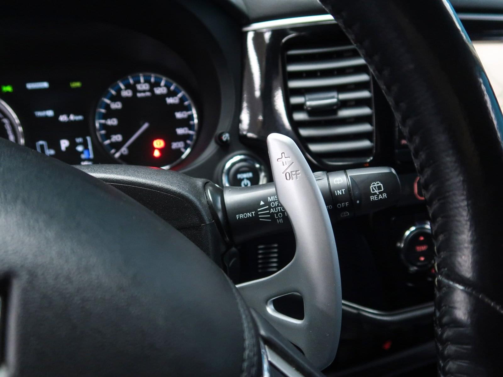 MITSUBISHI OUTLANDER 2.0 PLUG-IN HYBRID PHEV KAITEKI AWD 32