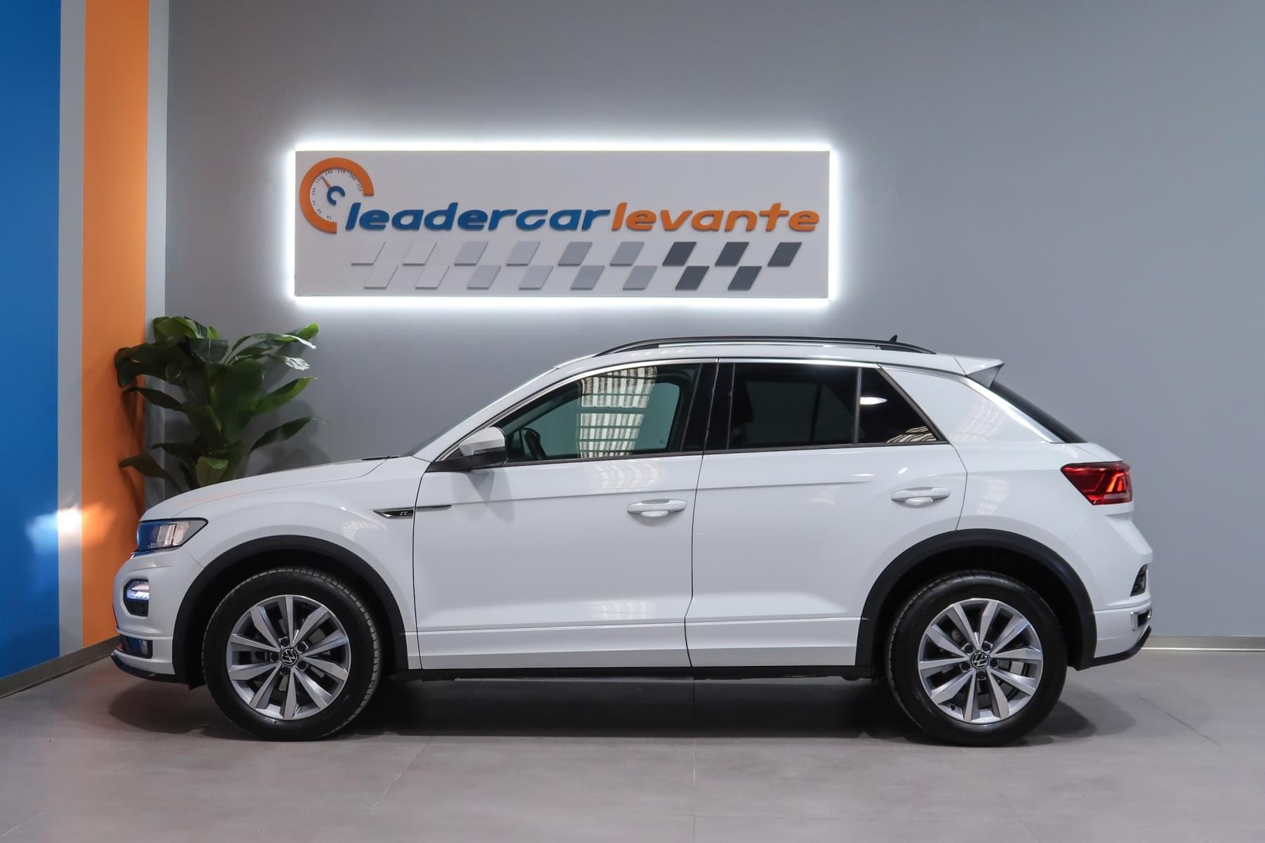 VOLKSWAGEN T-ROC R-LINE 1.O TSI 110CV 10 