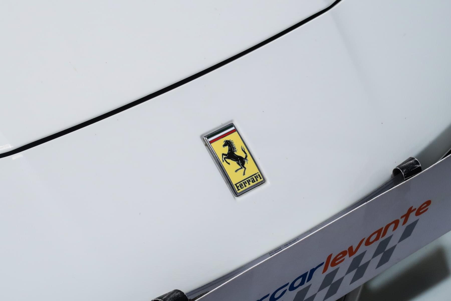 FERRARI 488 GTB DCT 670CV 12 