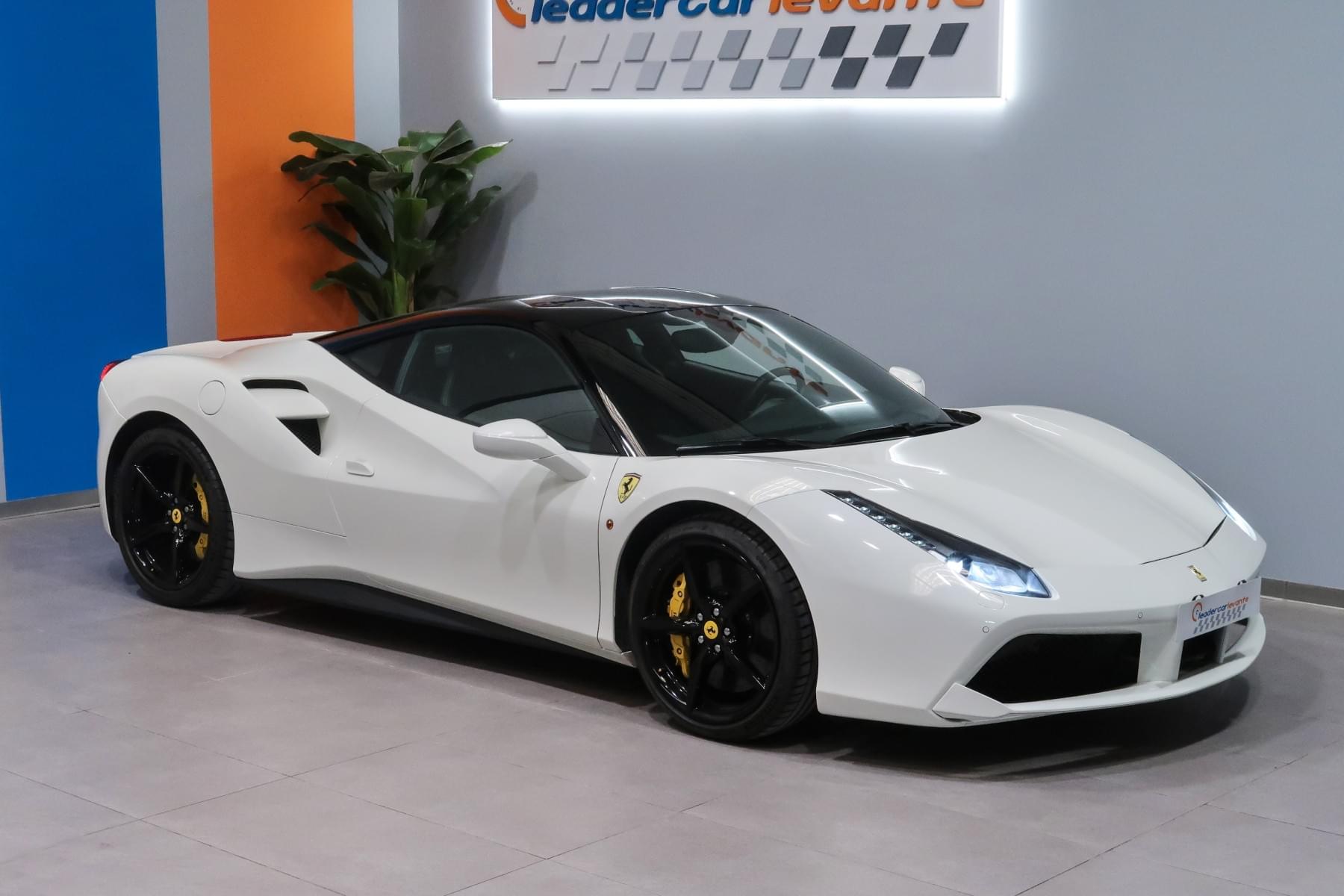 FERRARI 488 GTB DCT 670CV 9 