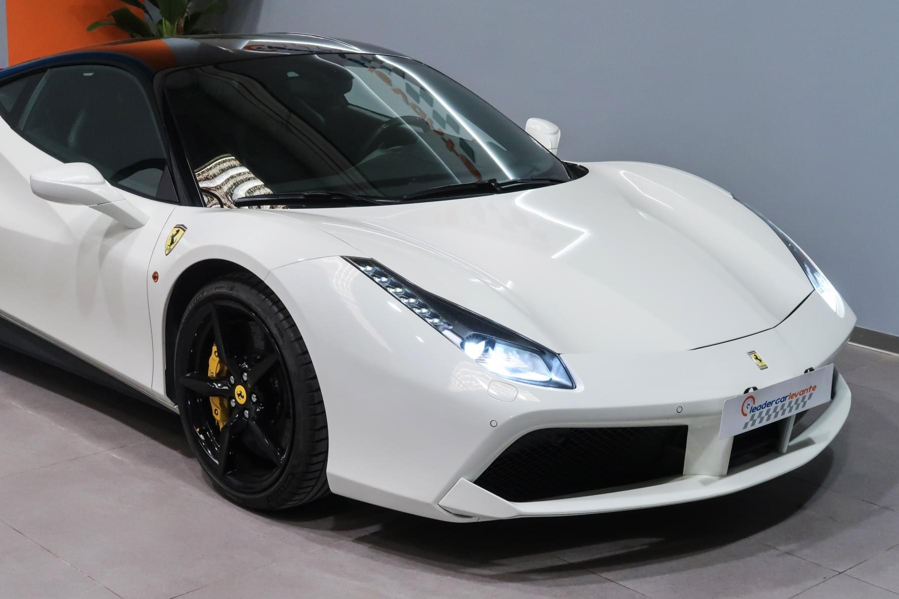 FERRARI 488 GTB DCT 670CV 10 