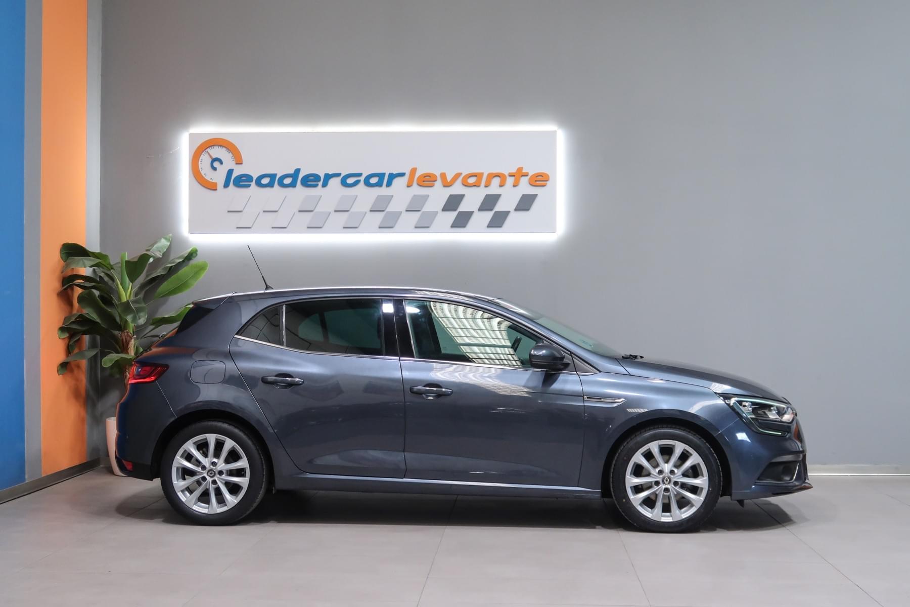 RENAULT MÉGANE ZEN ENERGY TCE 132CV 4 