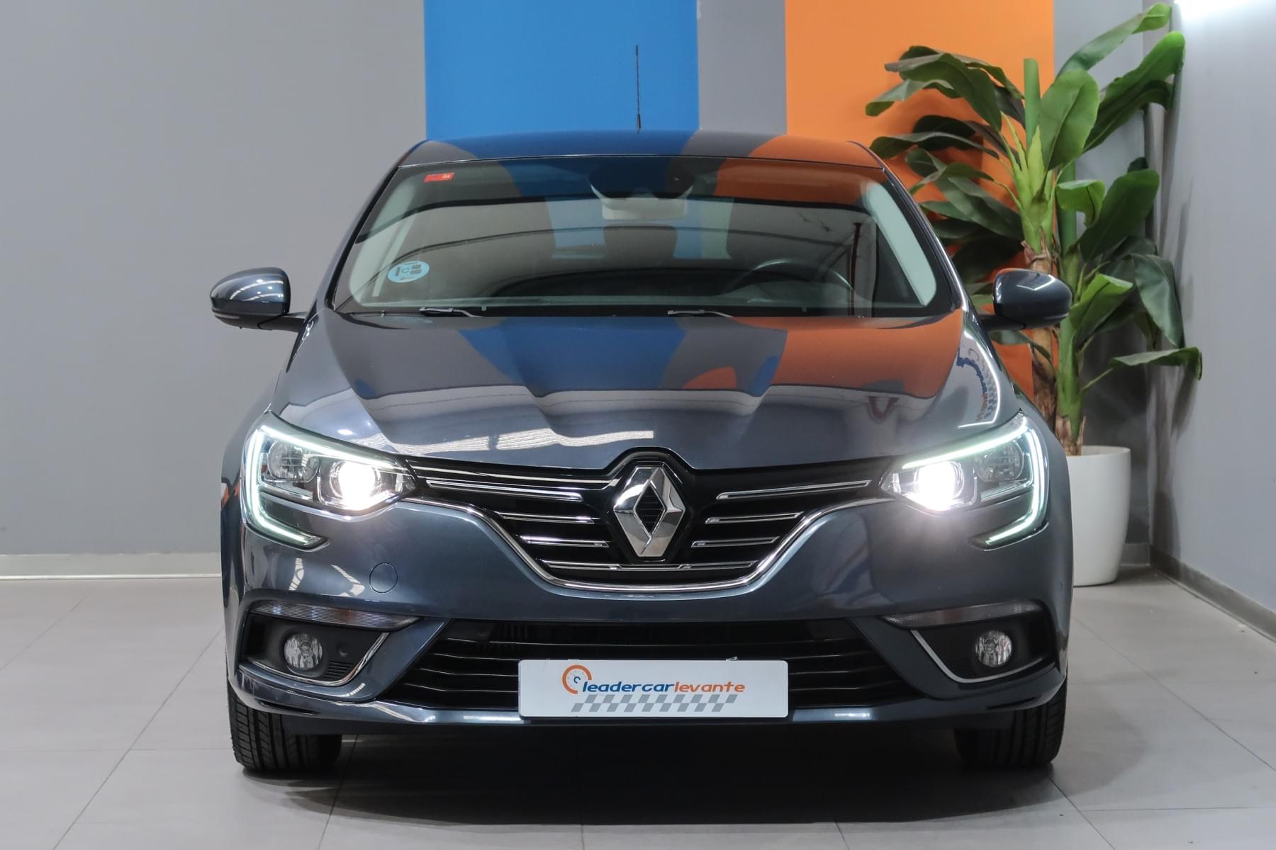 RENAULT MÉGANE ZEN ENERGY TCE 132CV 9 