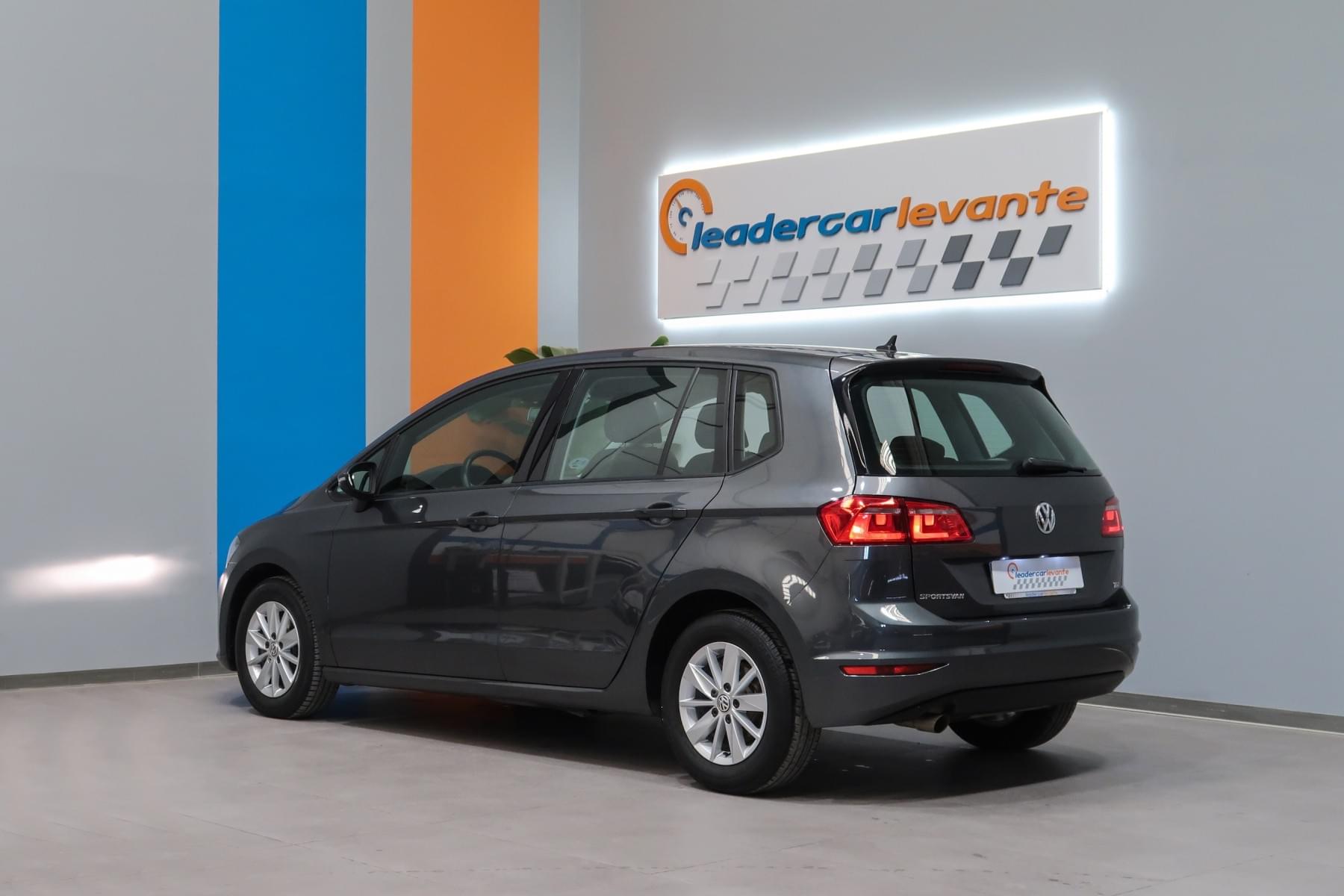 VOLKSWAGEN GOLF SPORTSVAN EDITION 1.6 TDI 115CV 9 