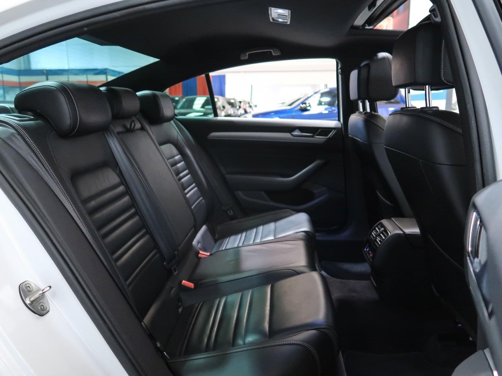 VOLKSWAGEN PASSAT R-LINE 2-0 TDI 190CV DSG 24 