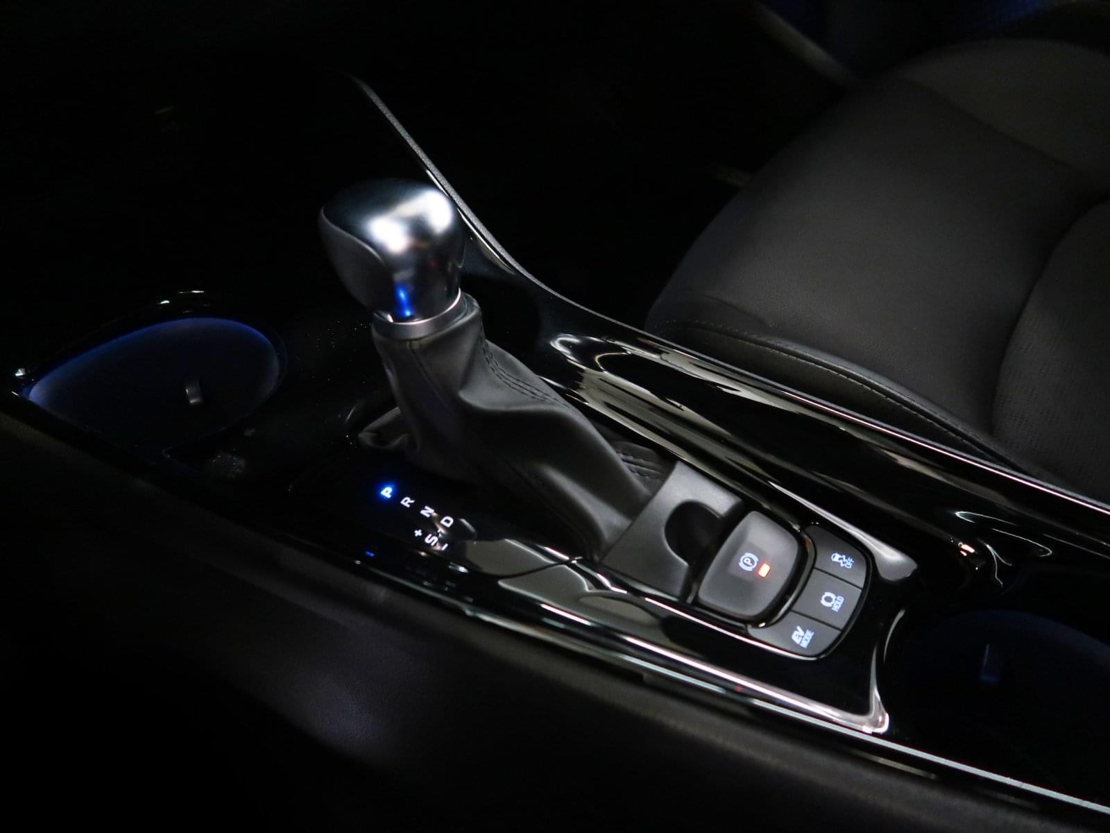 TOYOTA CHR 2.0 180H ADVANCE LUXURY 184CV 47 