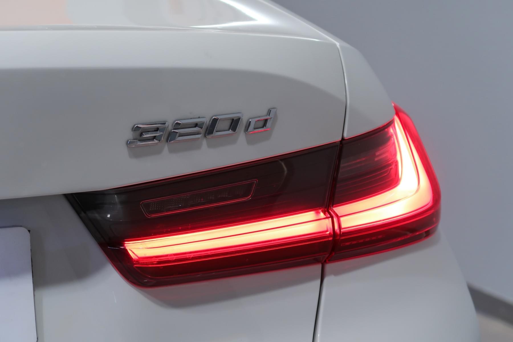 BMW SERIE 3 320D AUTO 190CV 14 