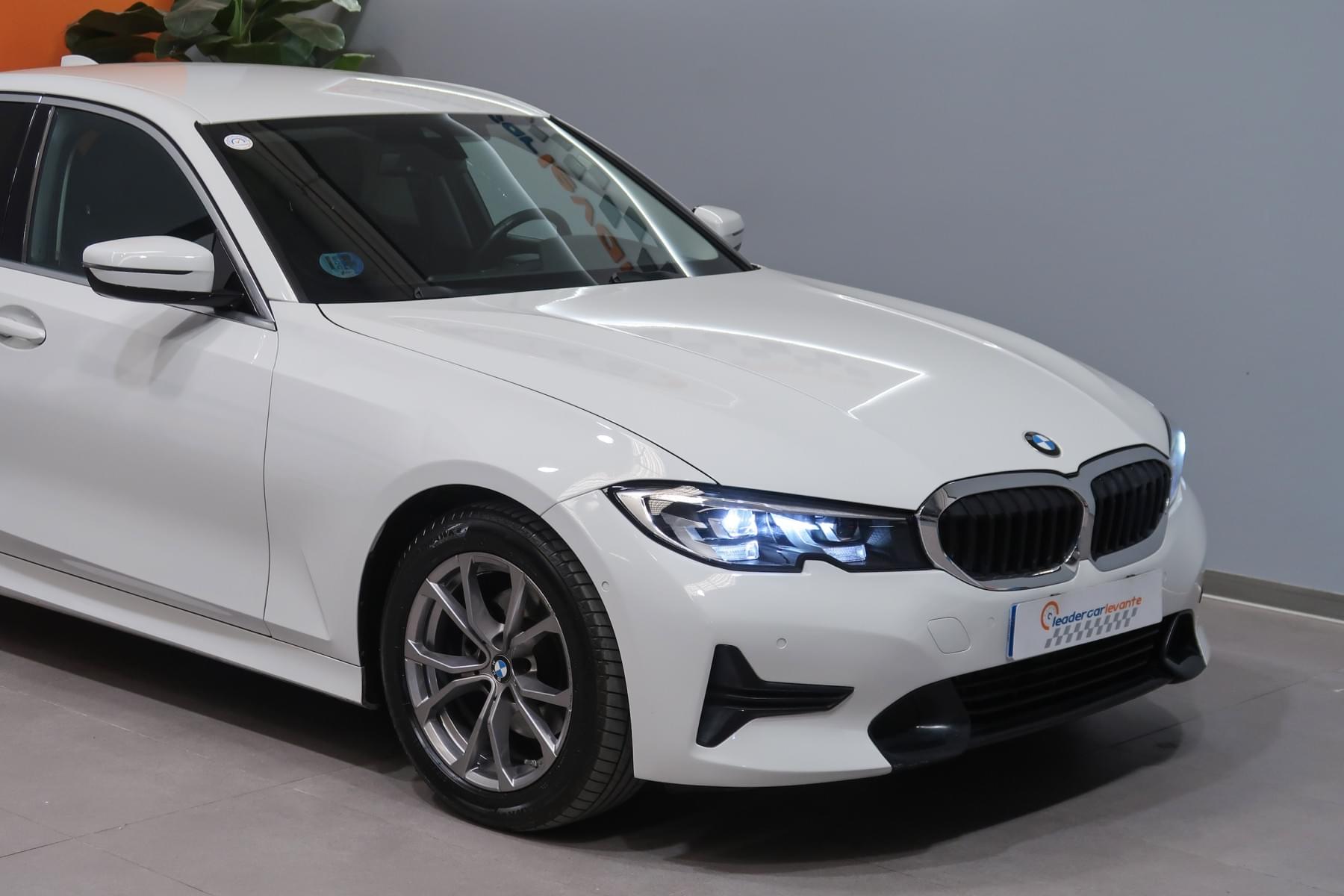 BMW SERIE 3 320D AUTO 190CV 8 