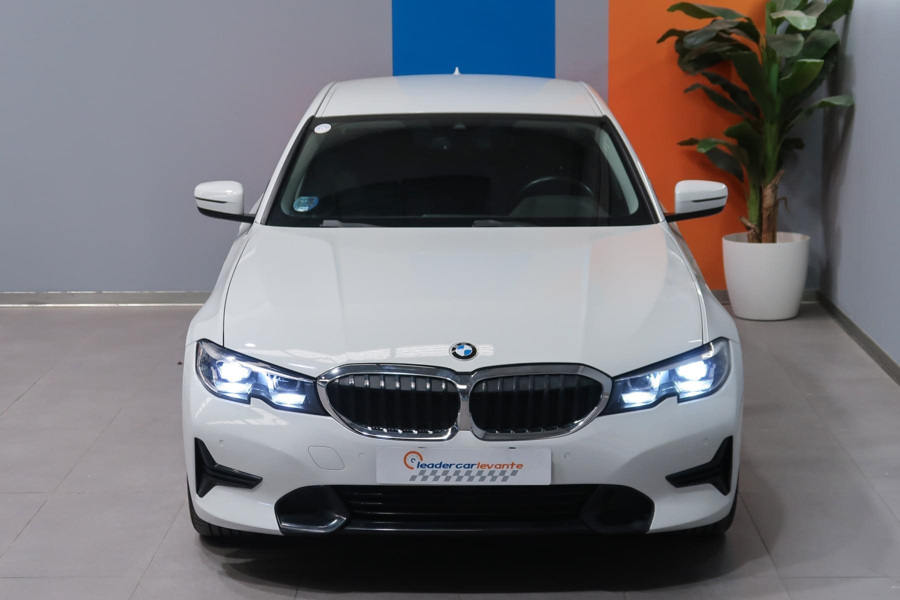 BMW SERIE 3 320D AUTO 190CV 9 