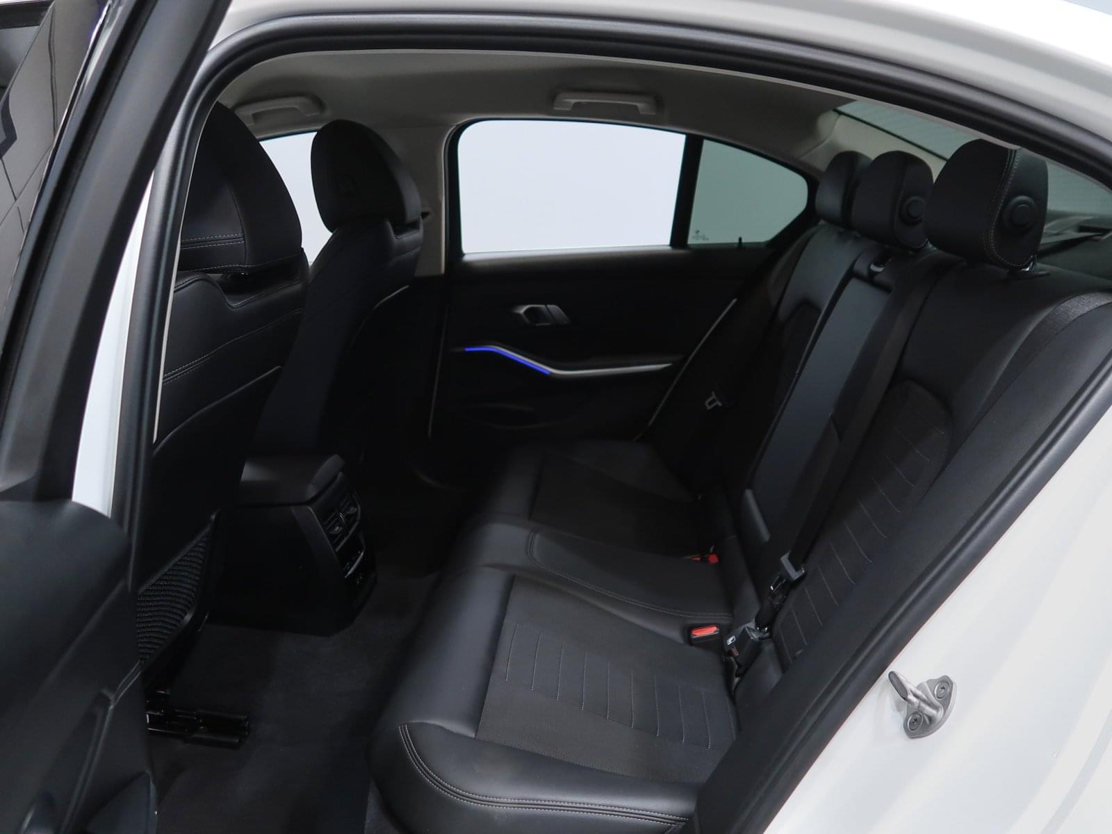BMW SERIE 3 320D AUTO 190CV 22 