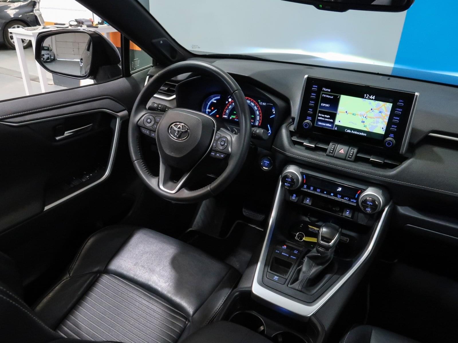 TOYOTA RAV4 2.5l 220H BLACK EDITION 218CV 29 
