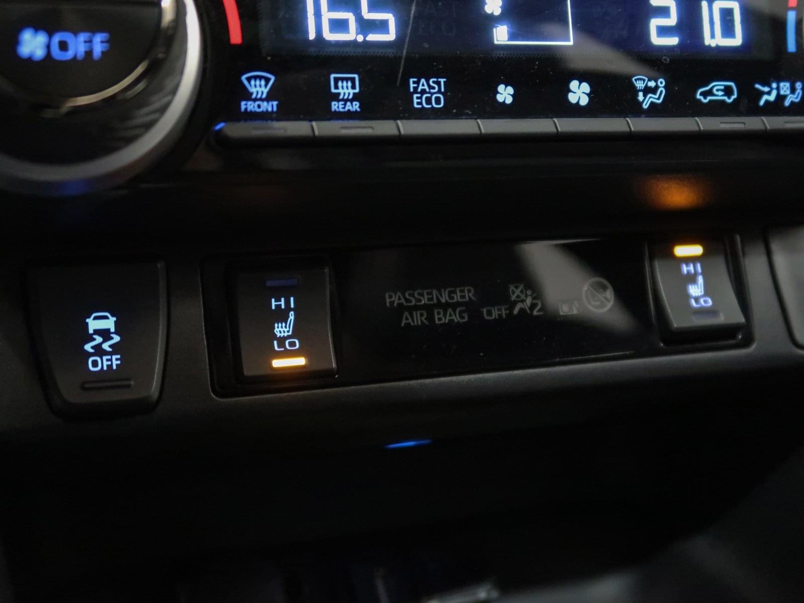 TOYOTA RAV4 2.5l 220H BLACK EDITION 218CV 41 