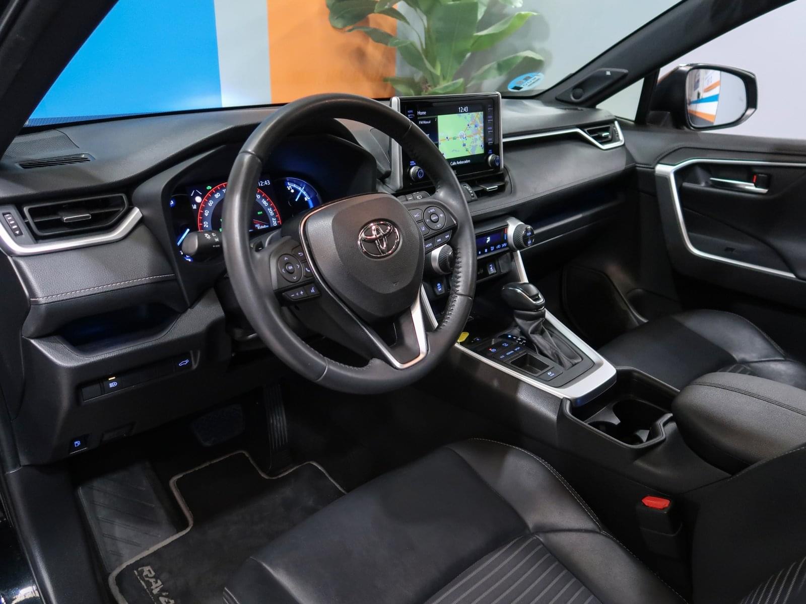 TOYOTA RAV4 2.5l 220H BLACK EDITION 218CV 22 