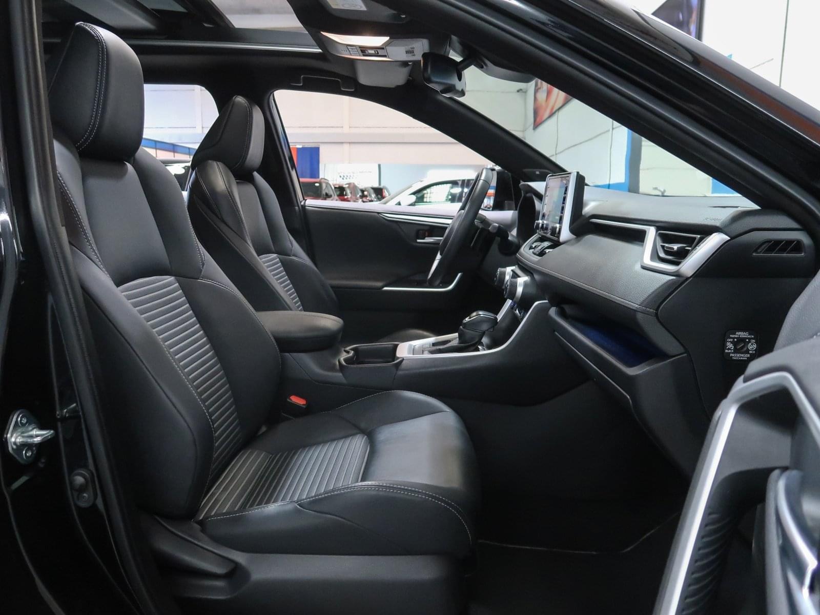 TOYOTA RAV4 2.5l 220H BLACK EDITION 218CV 26 