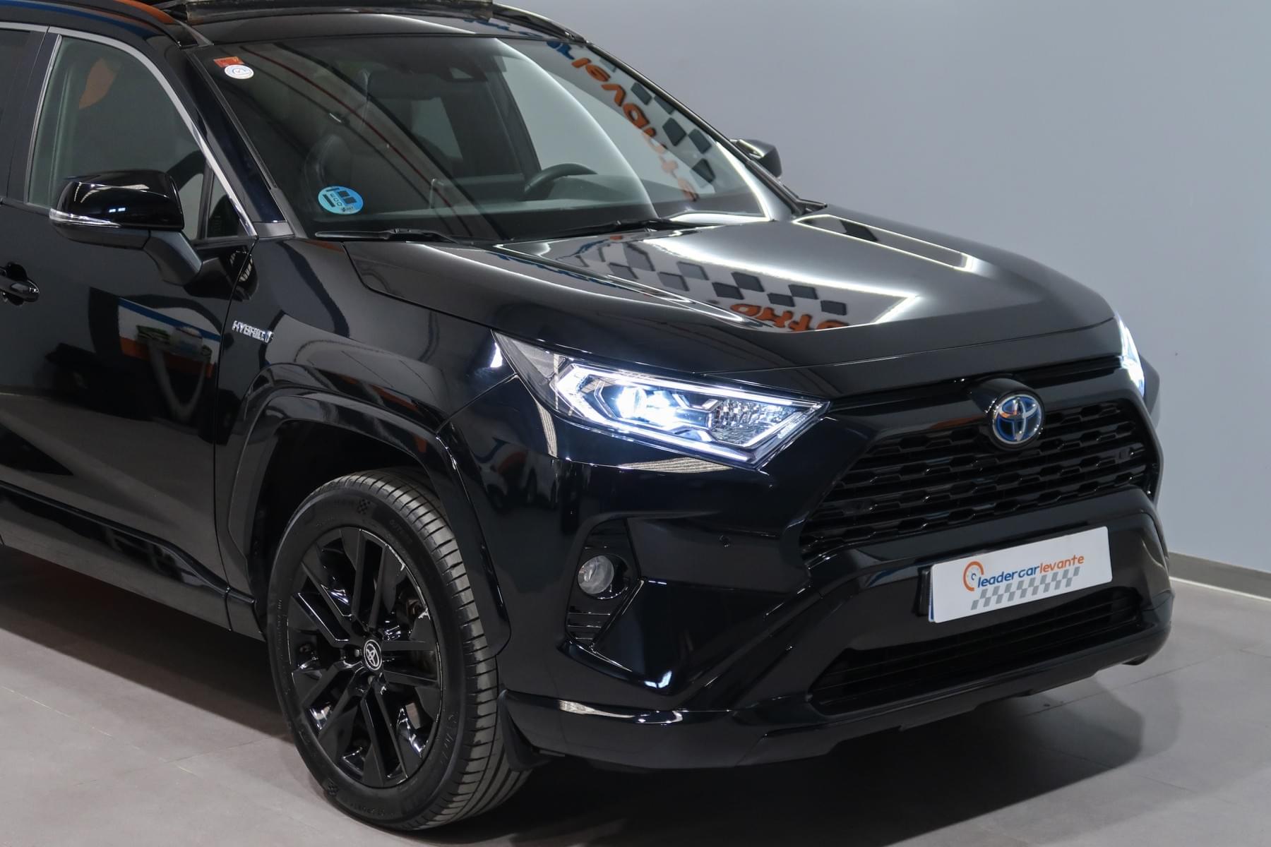 TOYOTA RAV4 2.5l 220H BLACK EDITION 218CV 10 