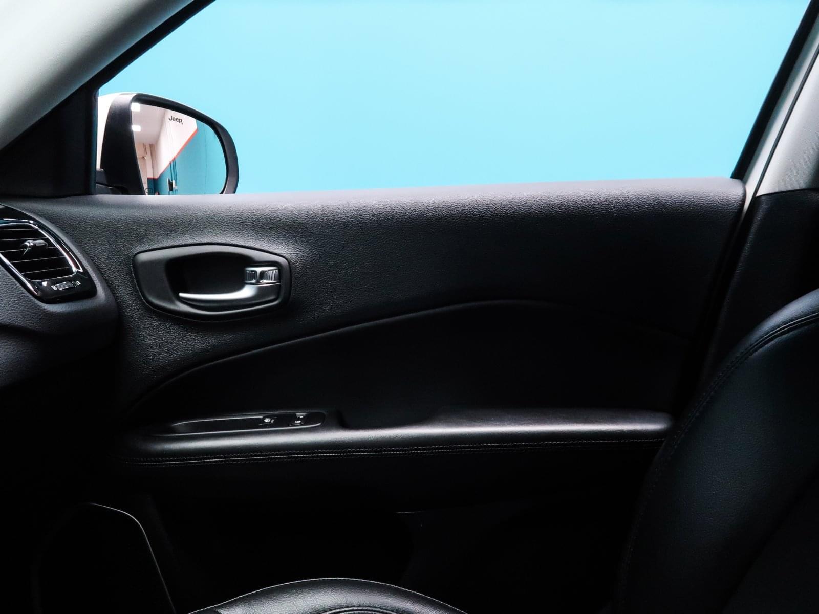 JEEP COMPASS 1.4 M AIR NIGHT EAGLE 2WD 140CV 34 