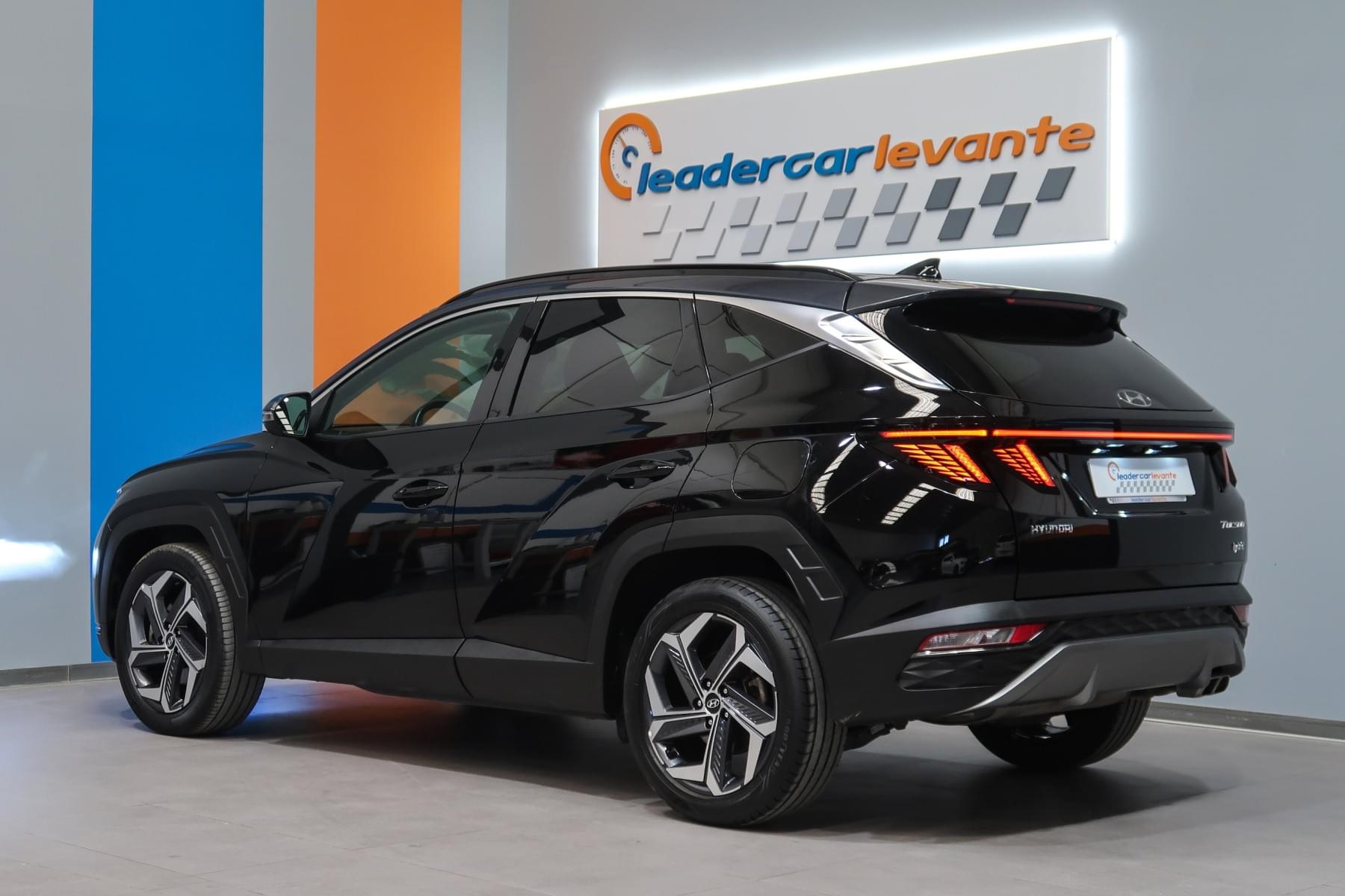 HYUNDAI TUCSON TECNO HYBRID 2WD 1.6 T-GDI 230 CV 11 