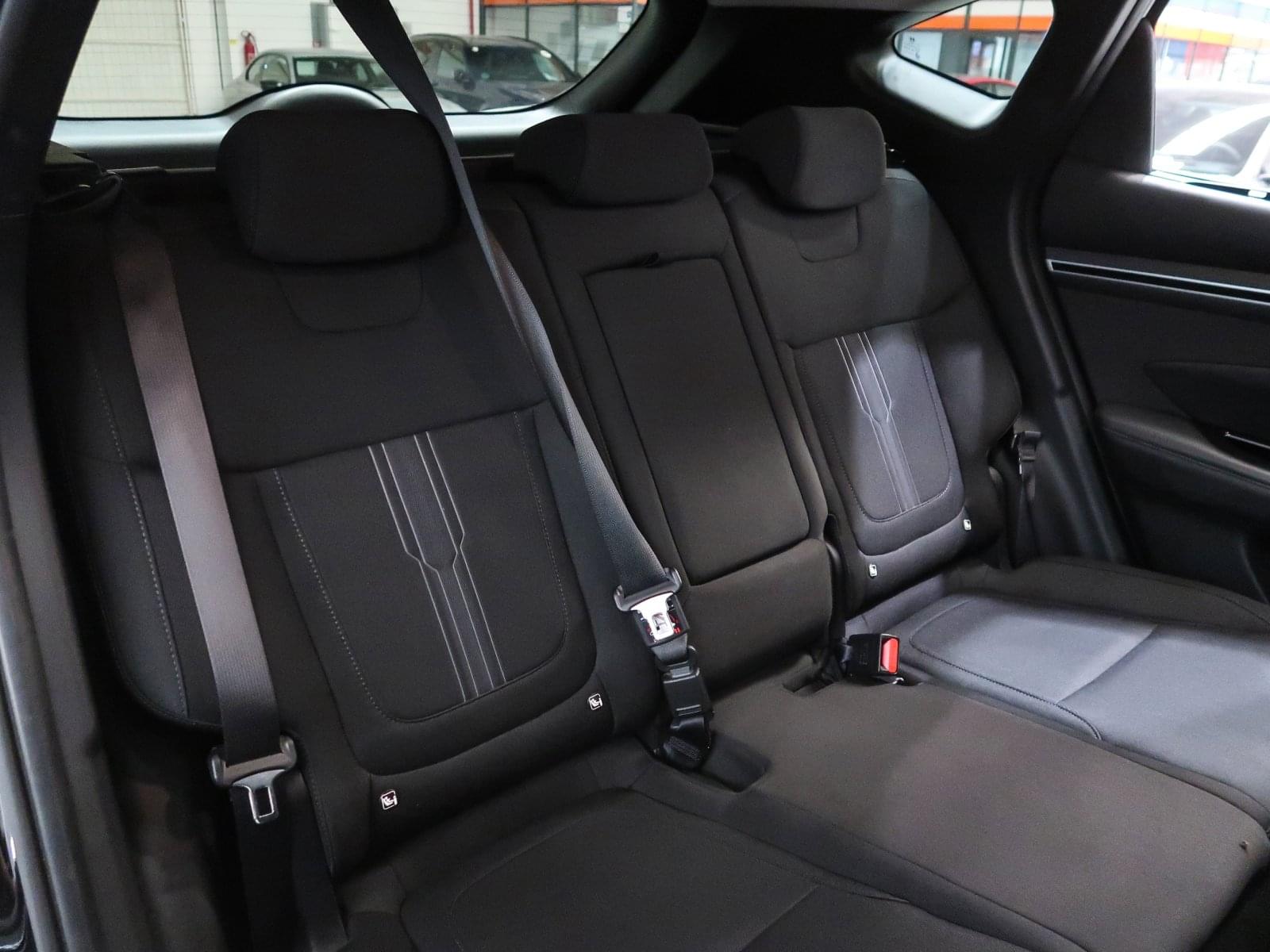 HYUNDAI TUCSON TECNO HYBRID 2WD 1.6 T-GDI 230 CV 27 