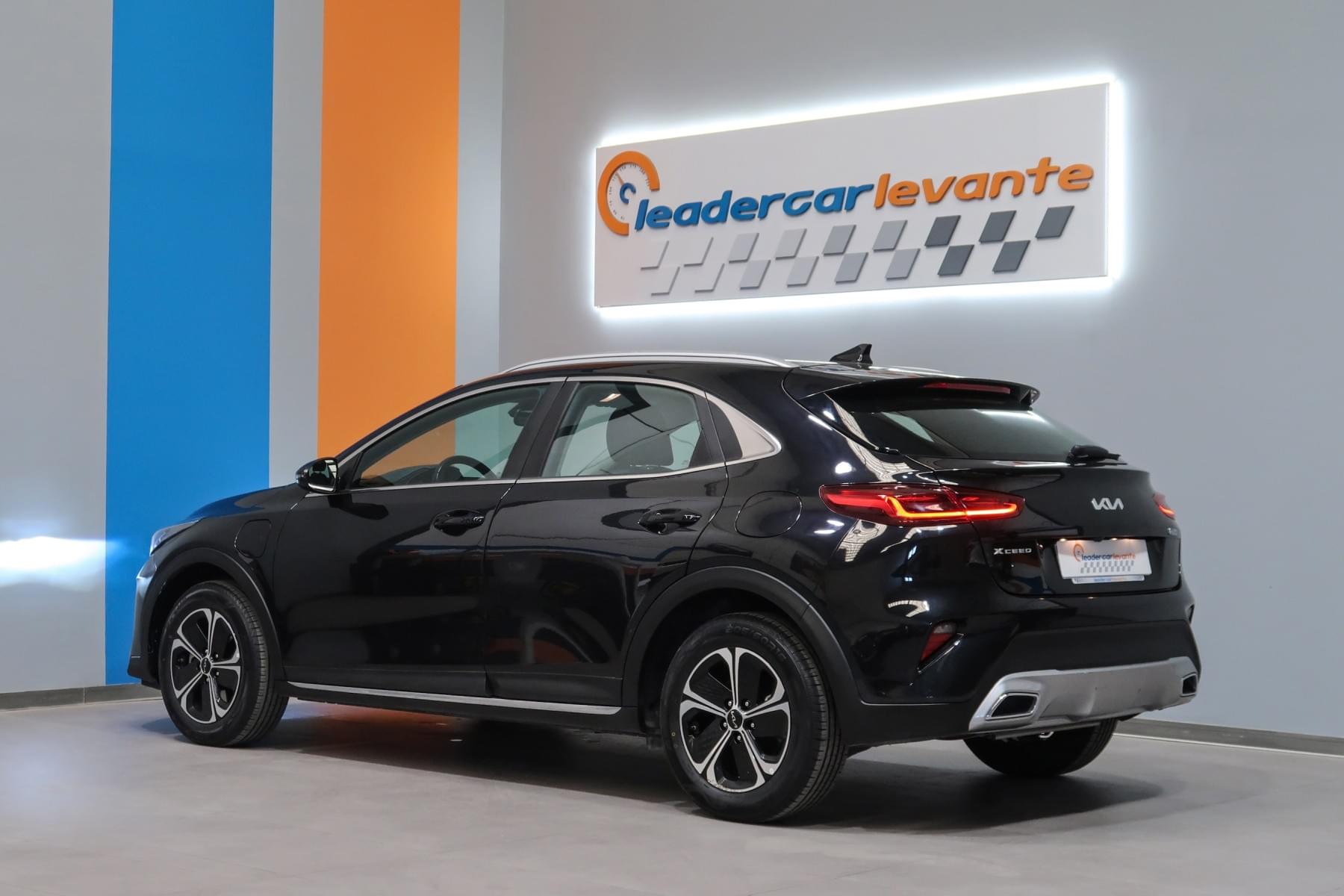 KIA XCEED 1.6 PHEV E DRIVE 141CV 14 