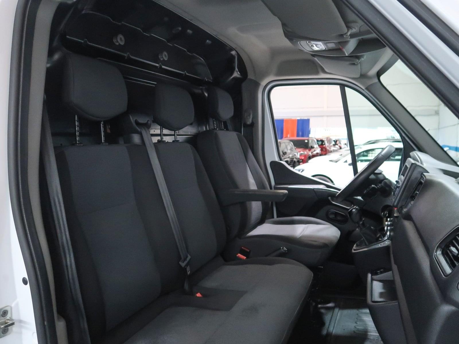 RENAULT MASTER FURGON T L2H2 3300BI DCI 136CV 24 