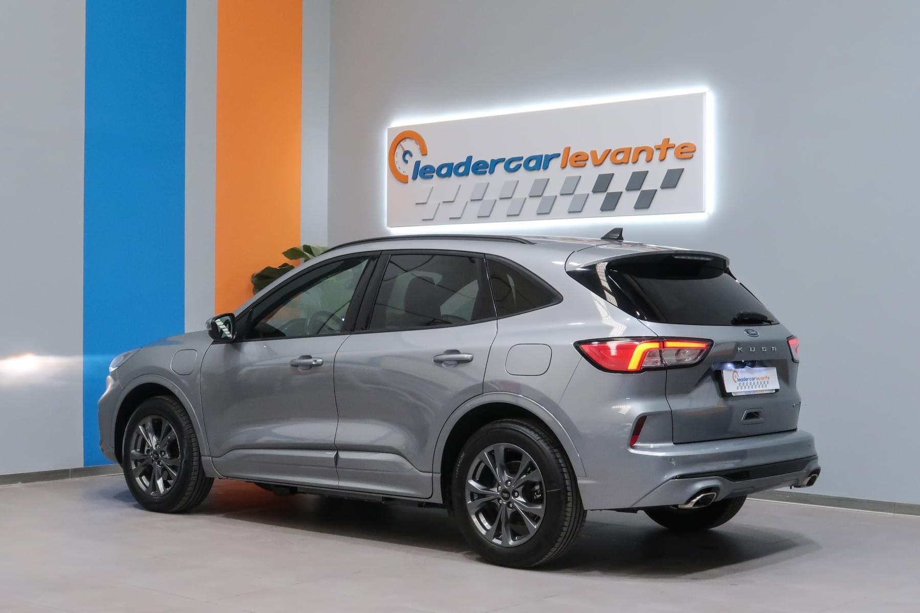 FORD KUGA ST-LINE 2.5 DURATEC PHEV 225CV 11 