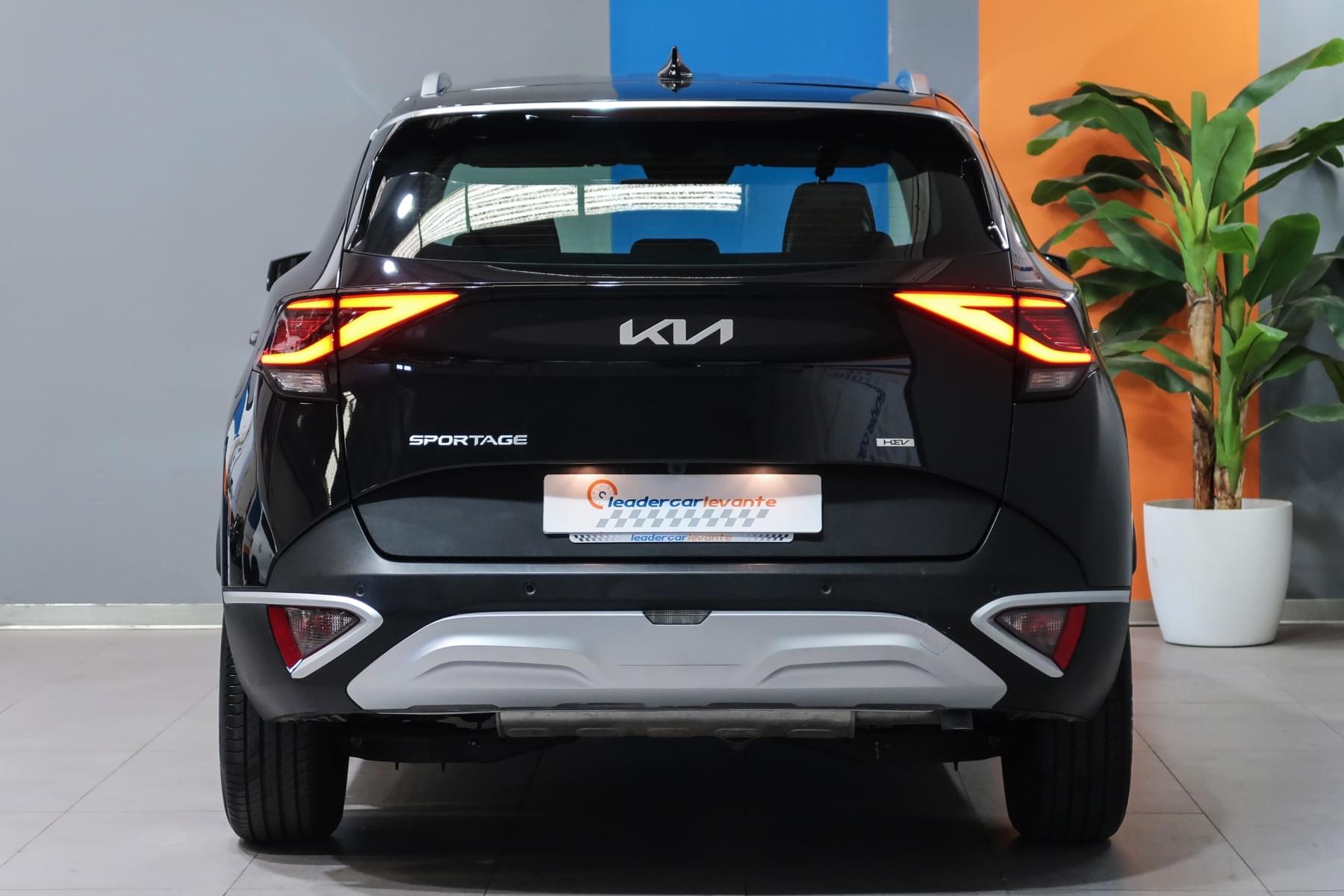 KIA SPORTAGE 1.6 TGDi HEV 230CV Drive 4X2 10 