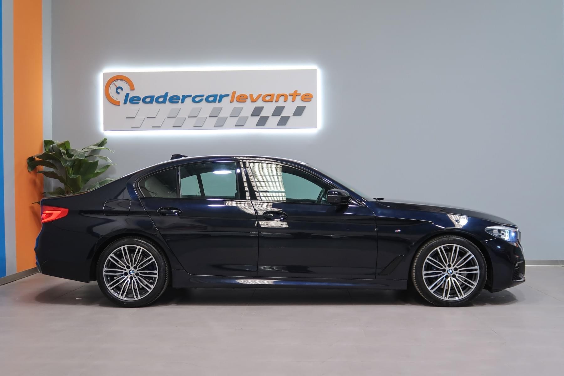 BMW SERIE 5 530D X DRIVE PACK M 265CV 3 