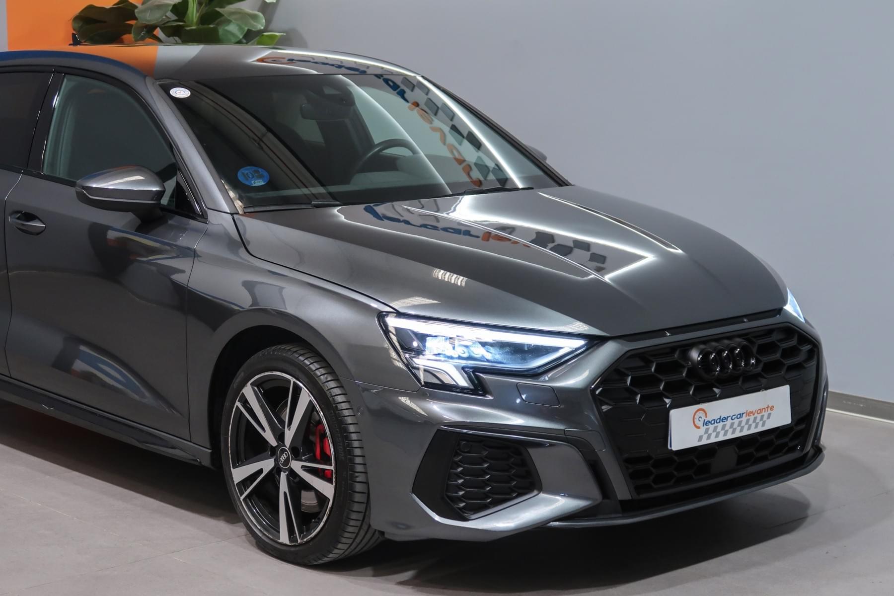 AUDI A3 SPORTBACK BLACK 45TFSI ECOMP STRONIC 8 