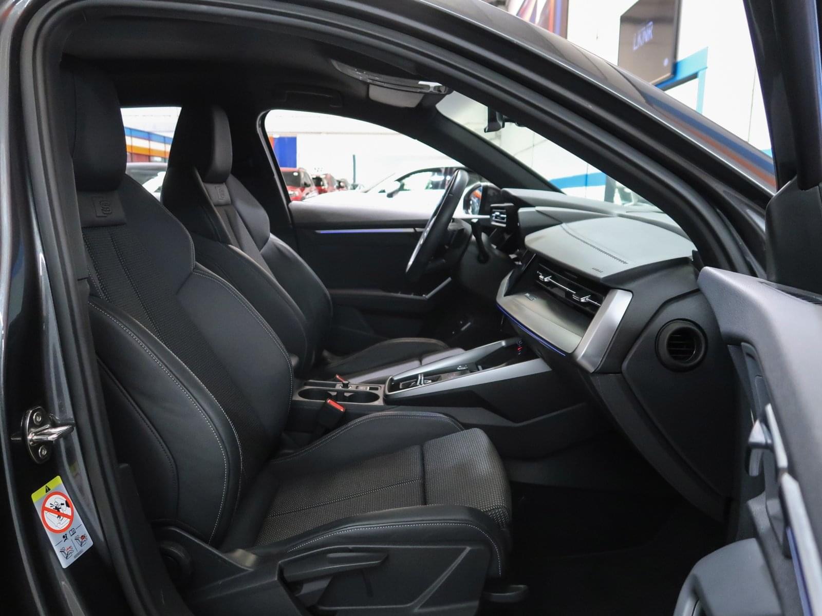 AUDI A3 SPORTBACK BLACK 45TFSI ECOMP STRONIC 27 